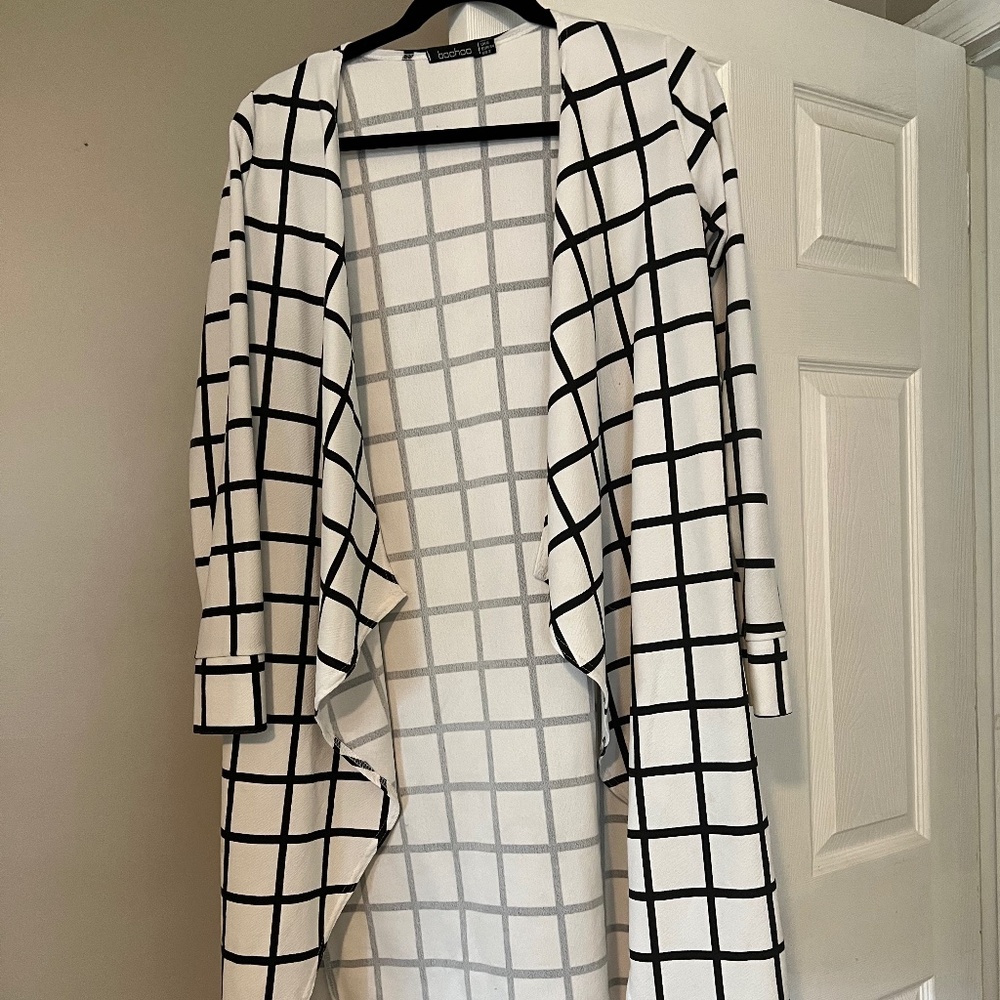 Light weight cardigan